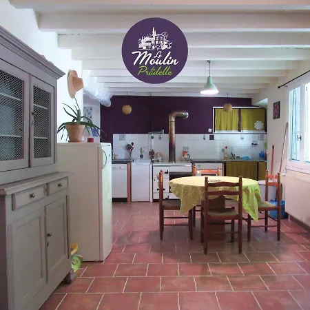 Le Moulin Apartment Pradelle